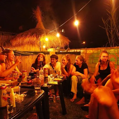 Pinegroove Hostel *